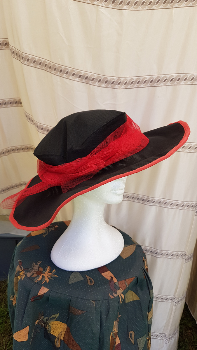 georges-leta-chapeaux-fabrication-artisanale-chapeau-ceremonie-4